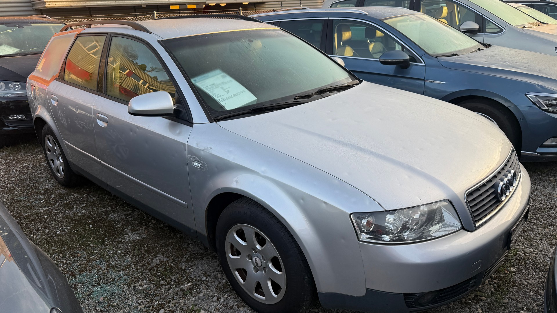 AUDI A4 Avant 1.9 TDI, Hagelschaden, frisch ab MFK, Servicegepflegt, Zahnriemen bei 252700 km. ersetzt