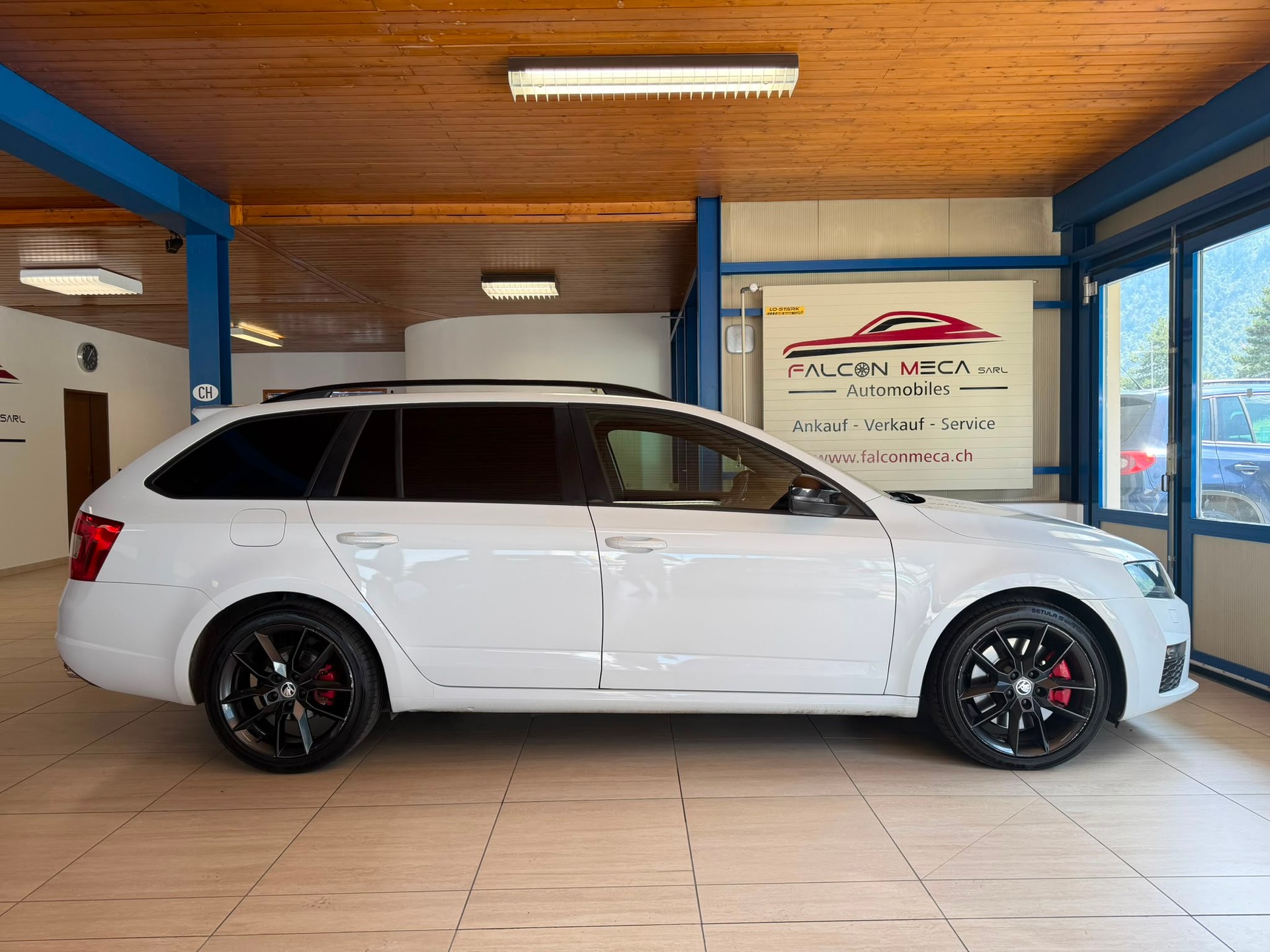 SKODA Octavia Combi 2.0 TDI RS-image-7