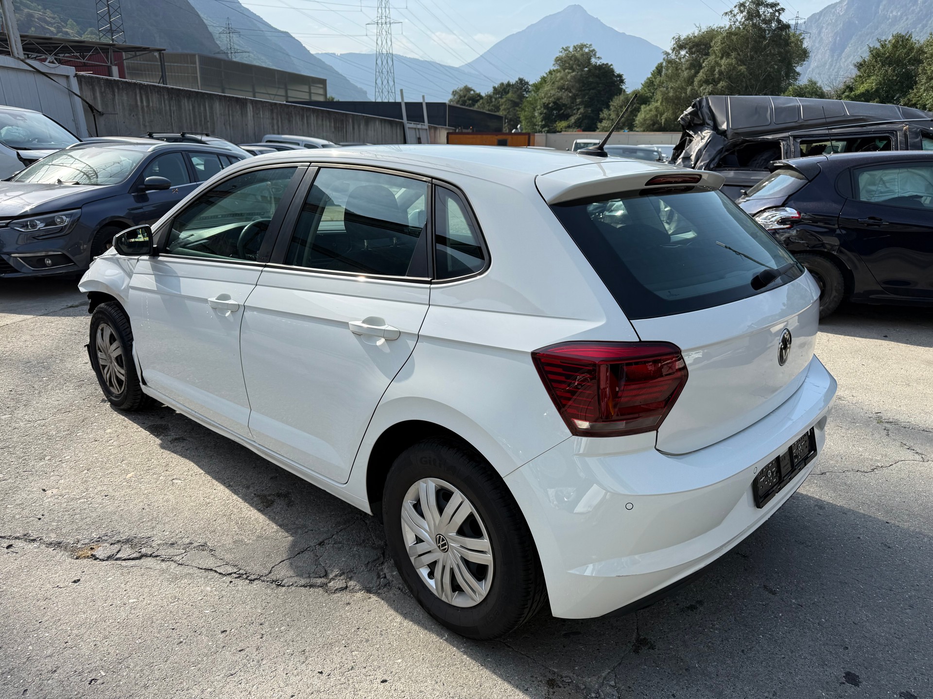 VW Polo 1.0 BMT Trendline-image-11