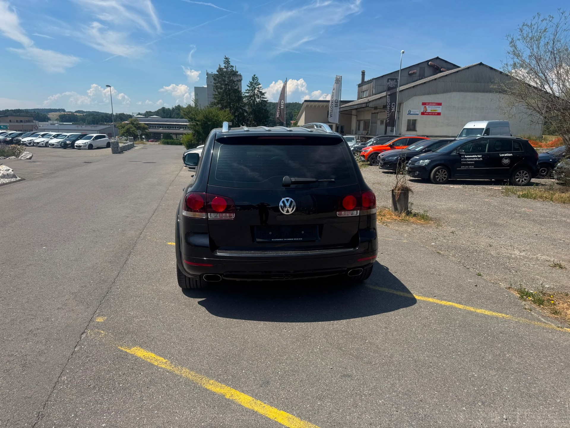 VW TOUAREG-showroom-element-3