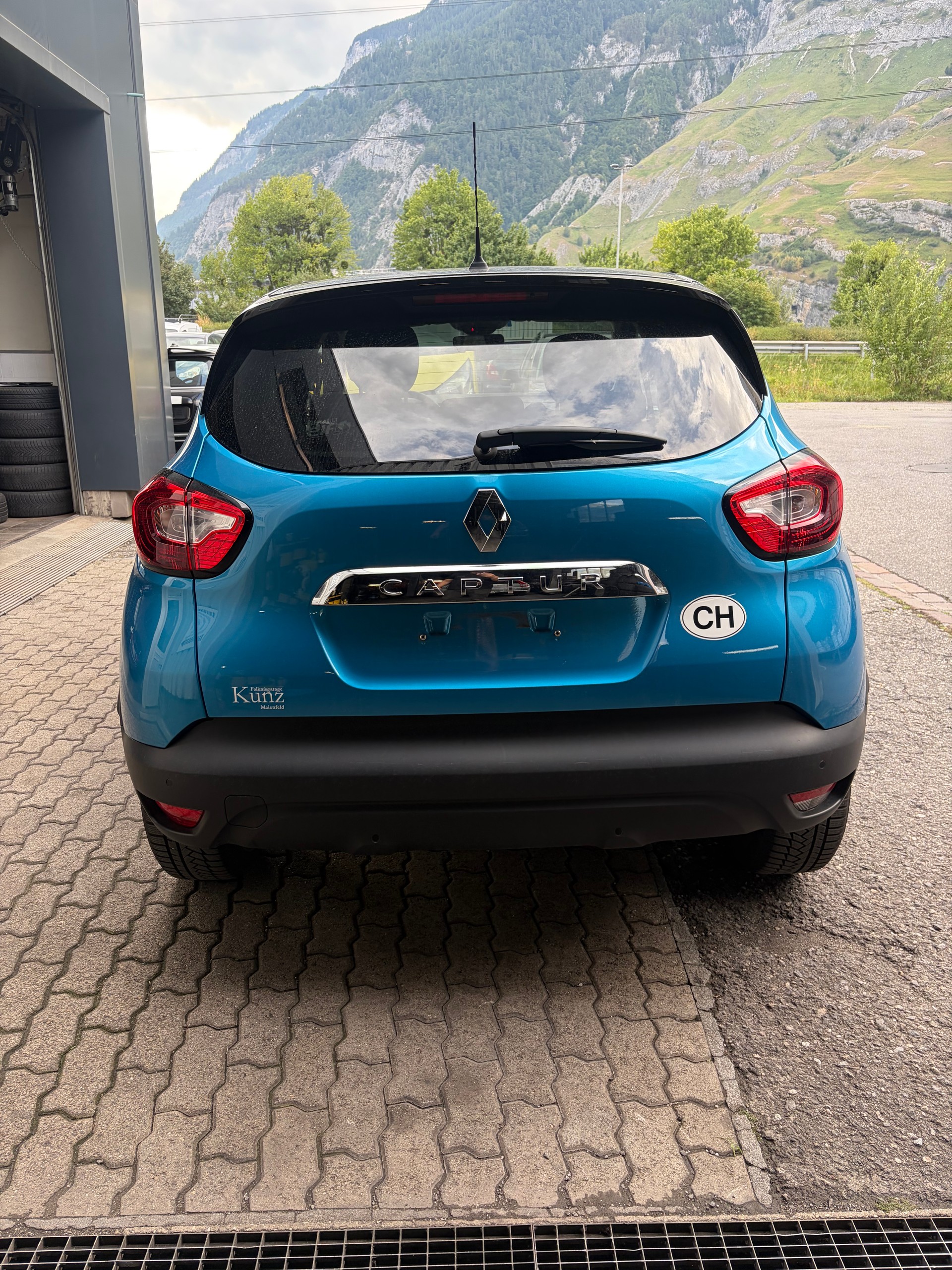 RENAULT Captur 1.2 T 16V Swiss Edition EDC-image-11