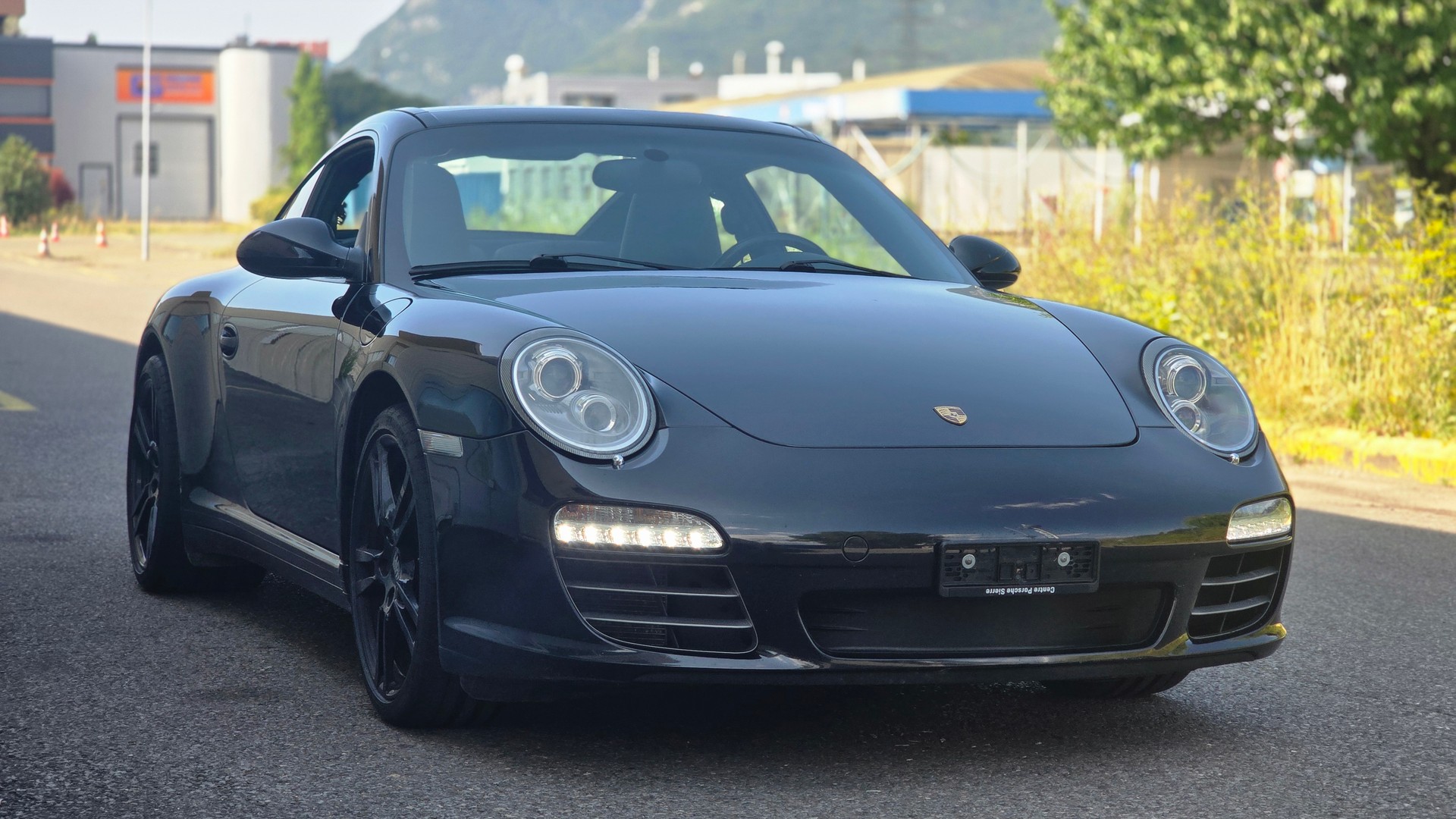 PORSCHE 911 Targa 4 PDK-showroom-element-1