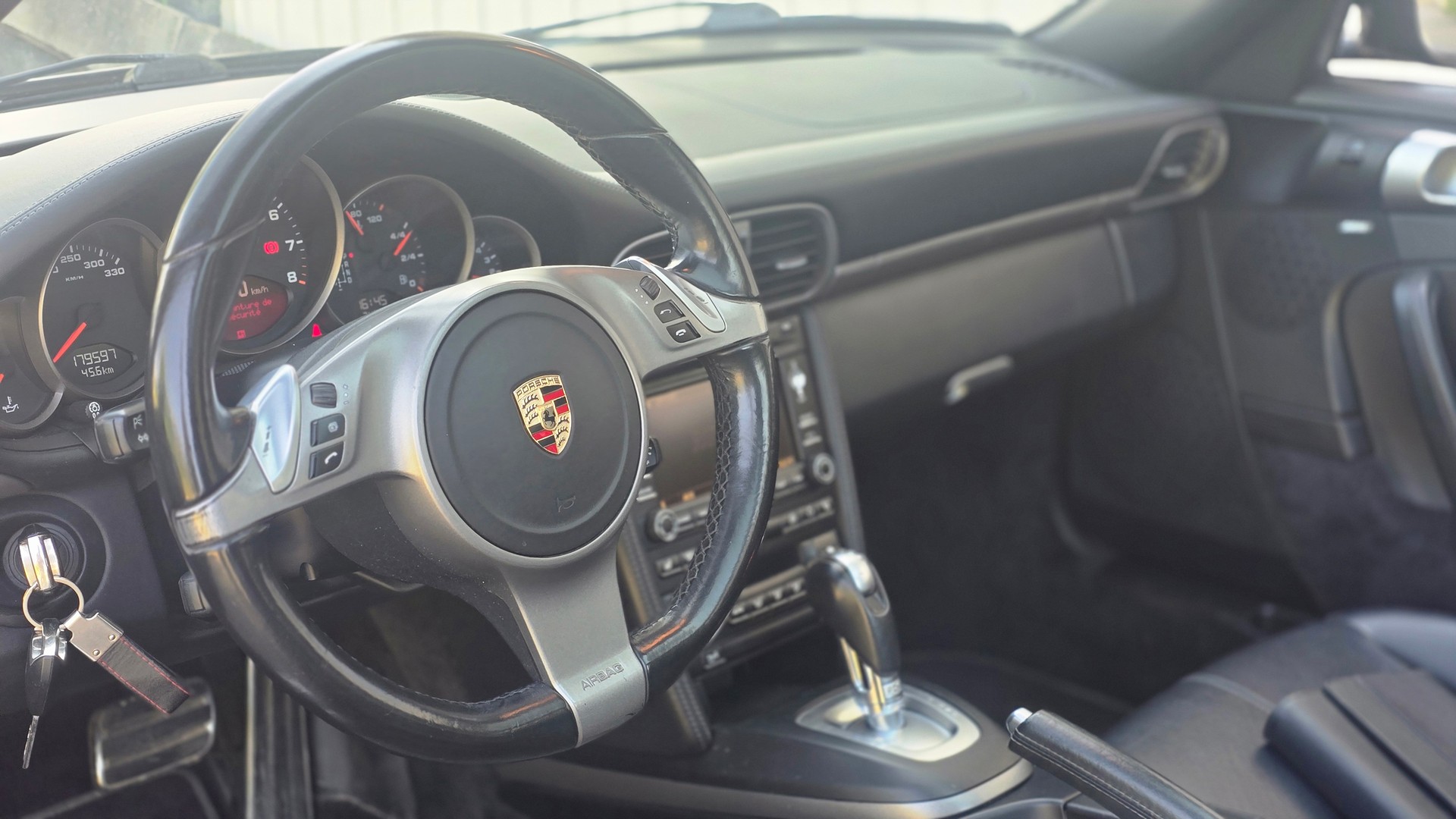 PORSCHE 911 Targa 4 PDK-image-7