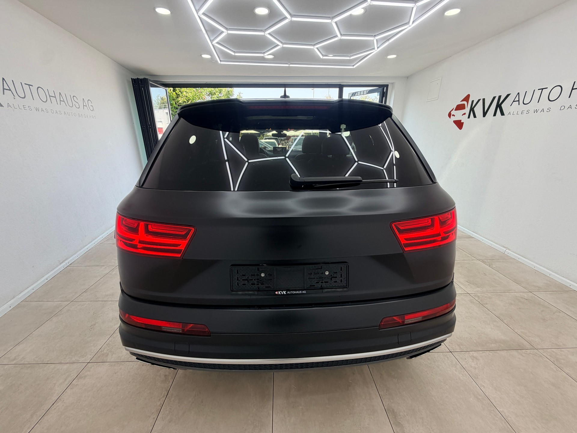 AUDI SQ7 4.0 TDI quattro tiptronic | 7 Plätze | Panorama | ABT-Felgen | Vollaustattung |-image-6