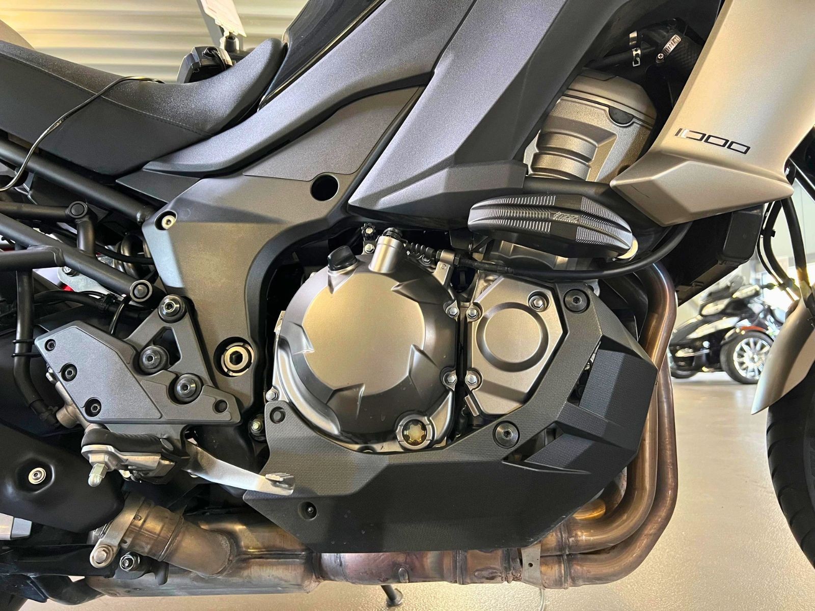 KAWASAKI Versys 1000-image-11
