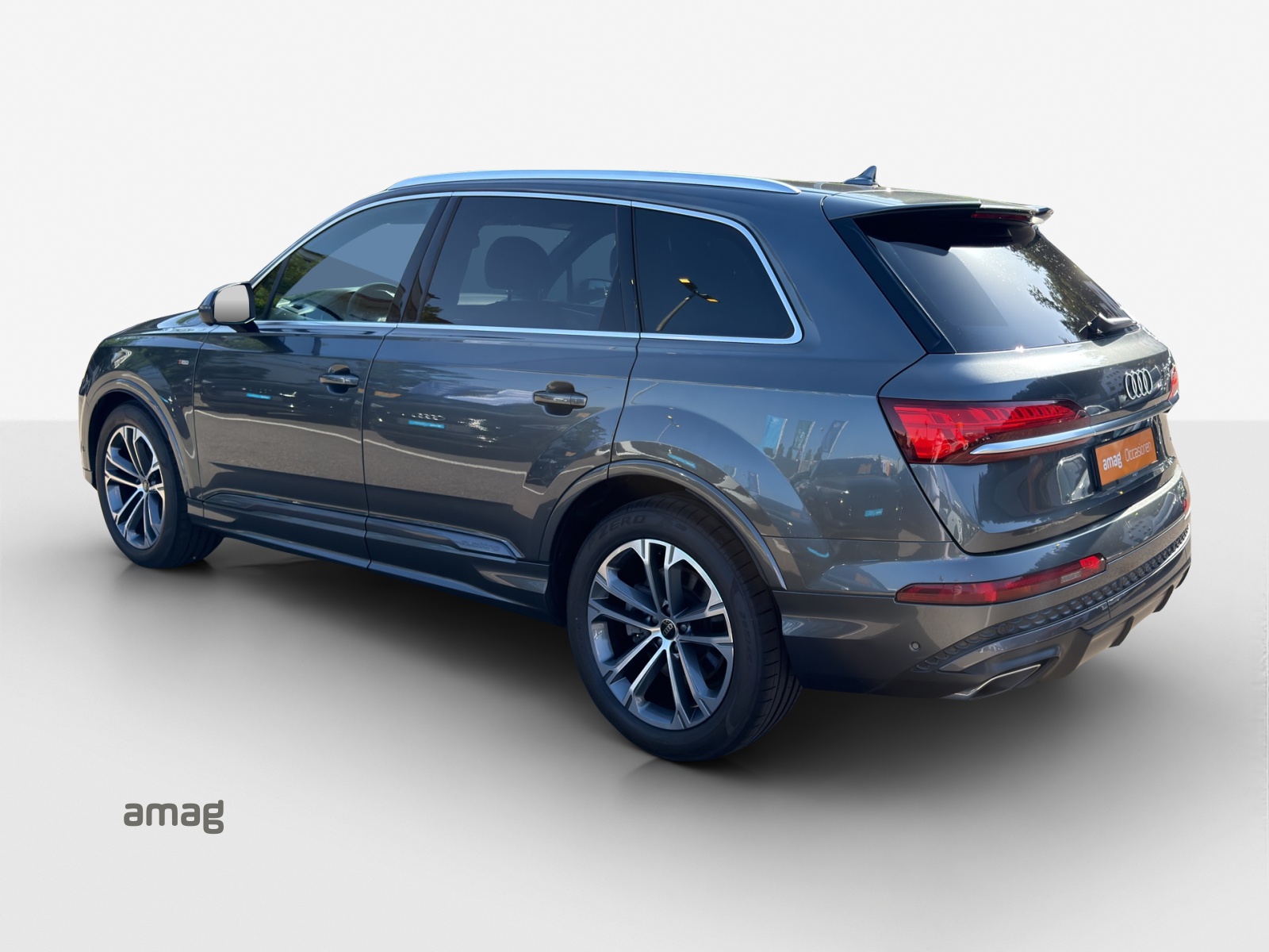 AUDI Q7 55 TFSI S line quattro tiptronic-showroom-element-2