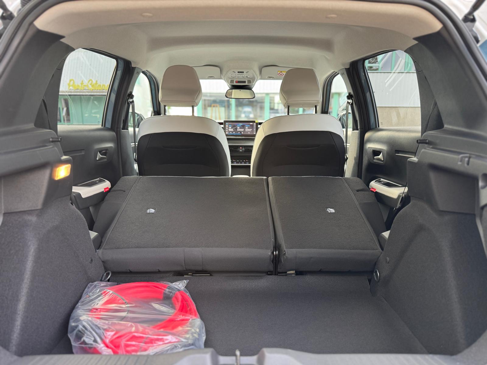 CITROEN e-C3 44kWh Max-image-16