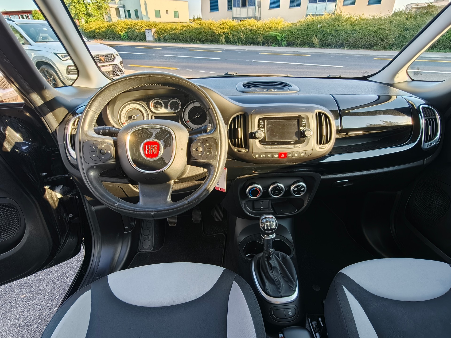 FIAT 500L 1.4 16V Pop-image-10