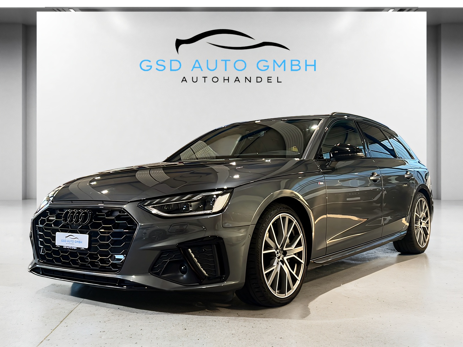 AUDI A4 Avant 40 TFSI S line qu**Matrix,StHz,Panodach,Head Up,AHK,Tempomat ACC**Voll**