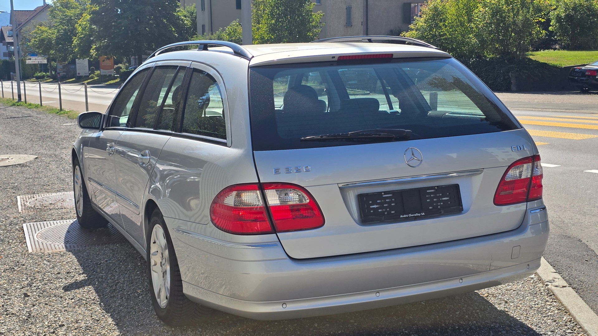 MERCEDES-BENZ E 320 CDI Elégance Automatic-showroom-element-2