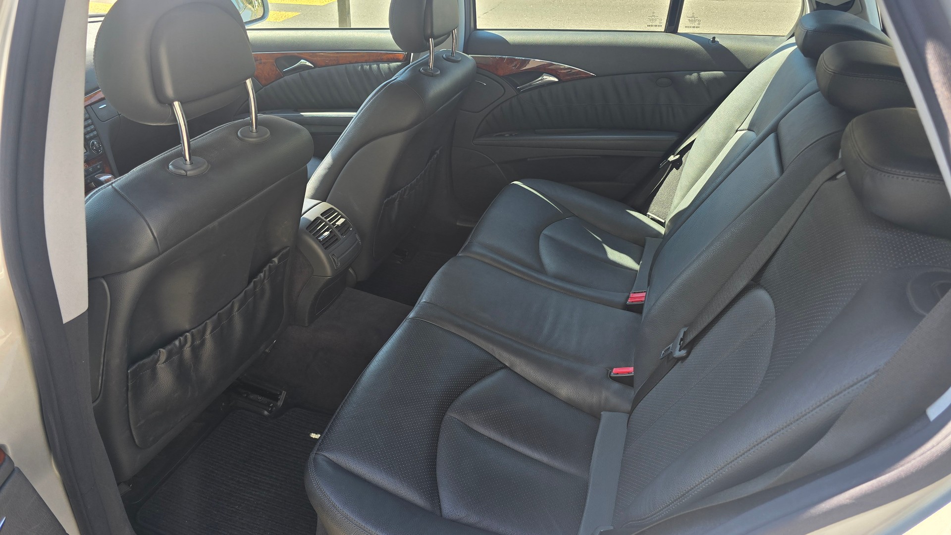 MERCEDES-BENZ E 320 CDI Elégance Automatic-image-9