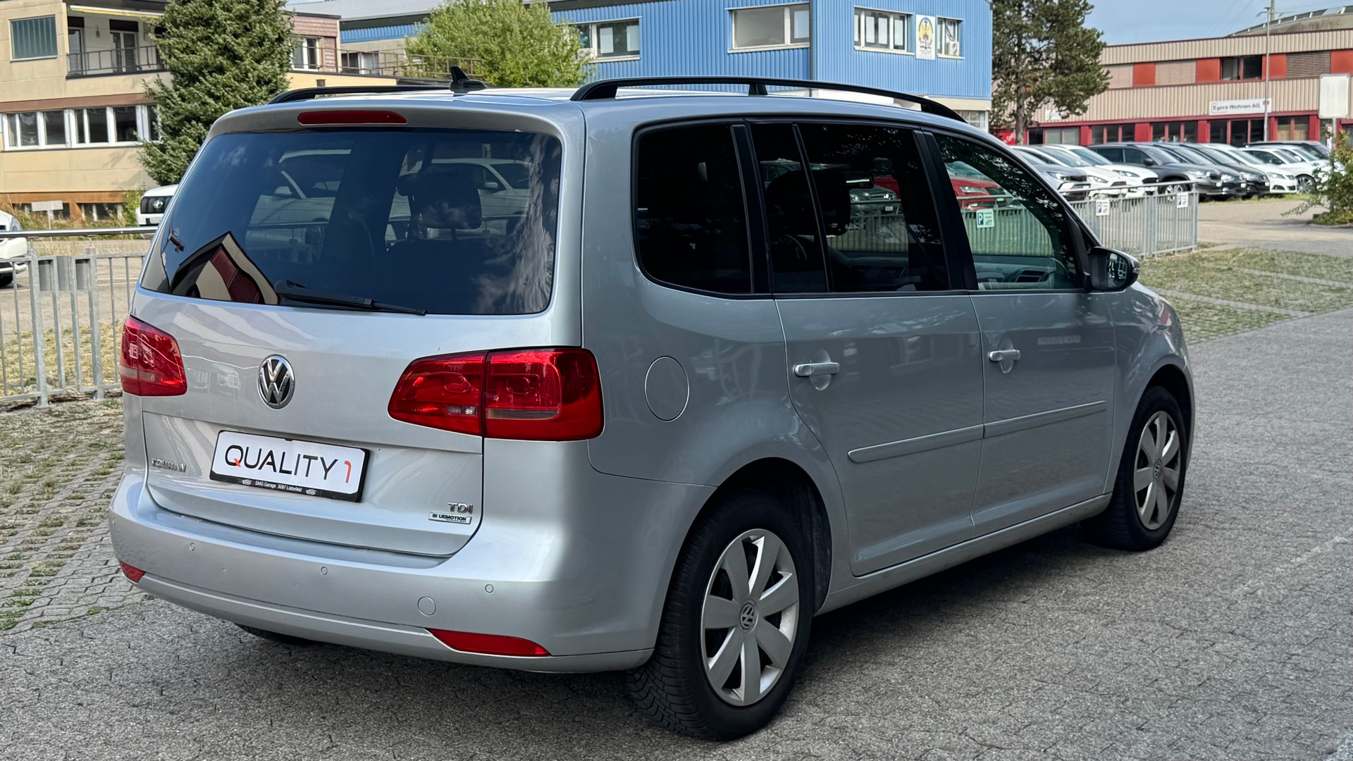 VW Touran 1.6 TDI BMT Comfortline DSG-image-3