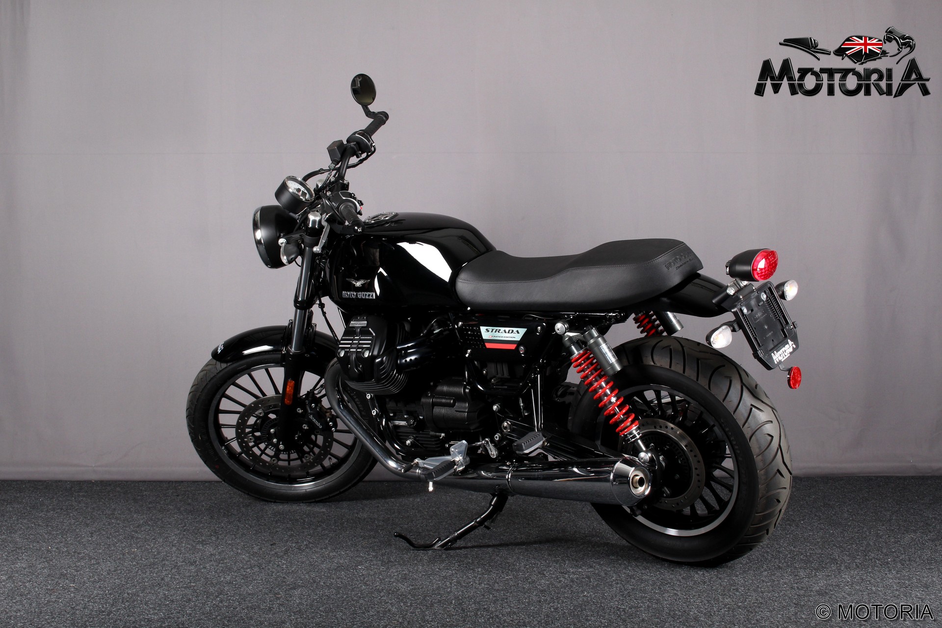 MOTO GUZZI V9 Roamer 850 ABS-image-4