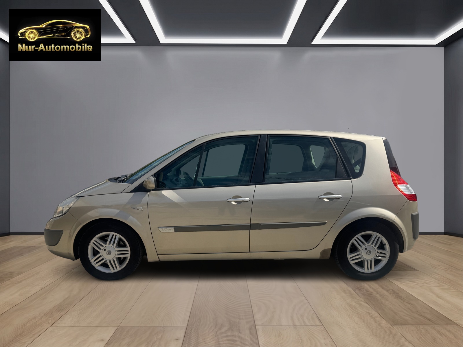 RENAULT Scénic 2.0 16V-showroom-element-1