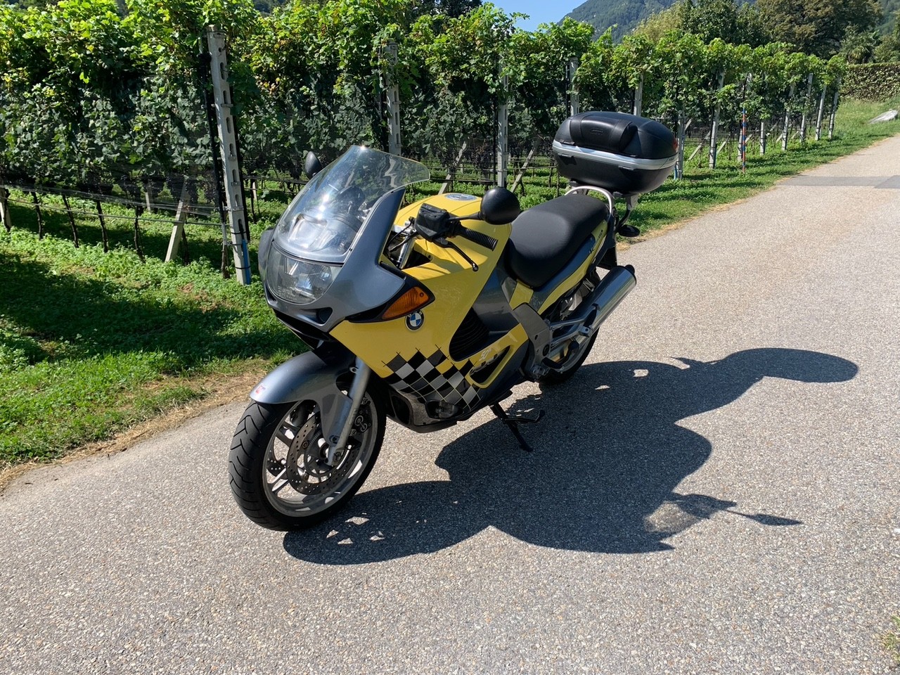 BMW K 1200 RS-image-0