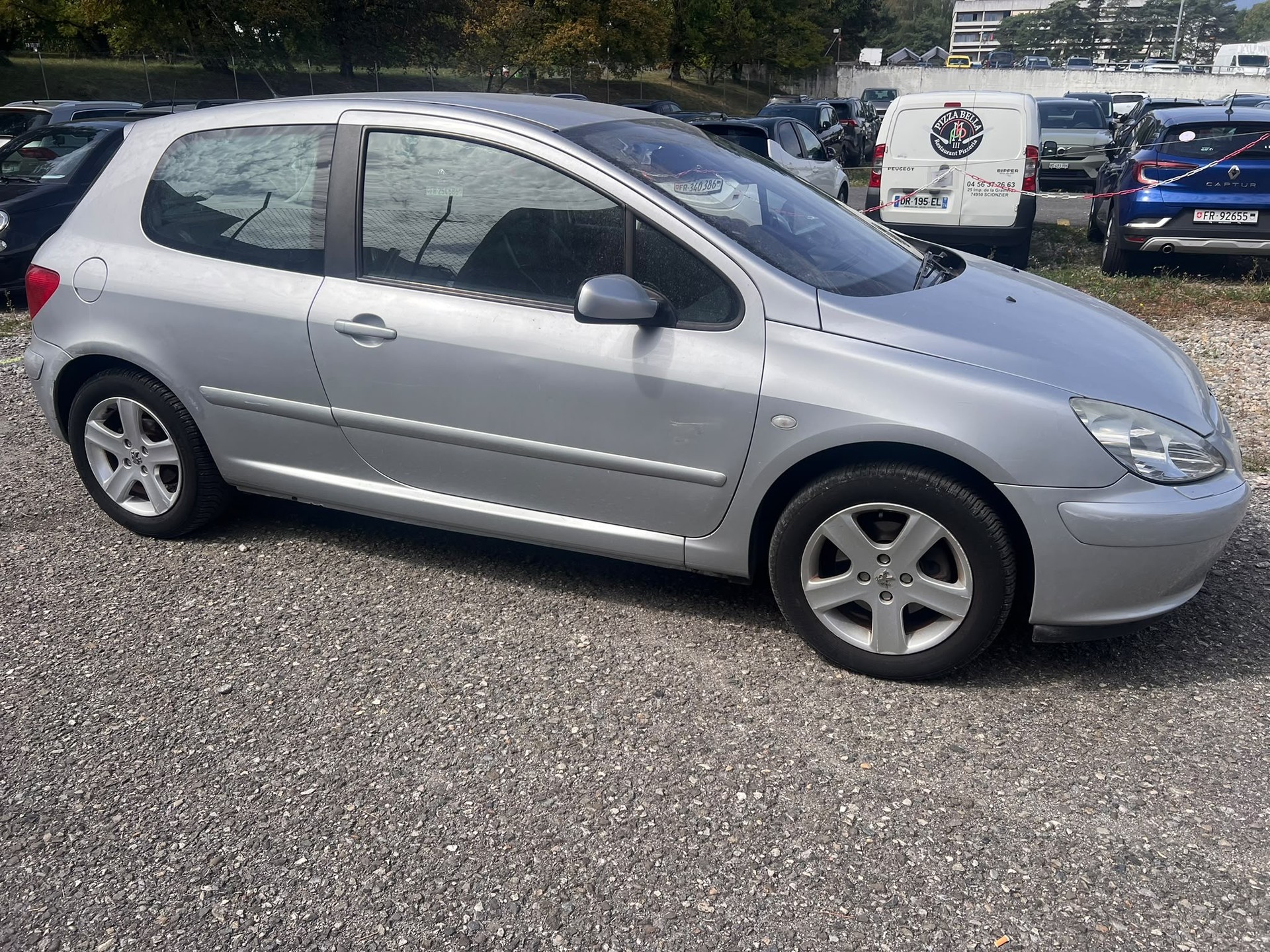 PEUGEOT 307 2.0 16V XS-image-4