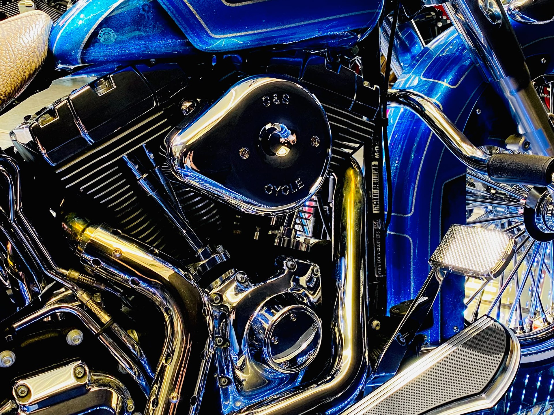 HARLEY-DAVIDSON FLSTC Softail Chicano 35kW Version-image-10