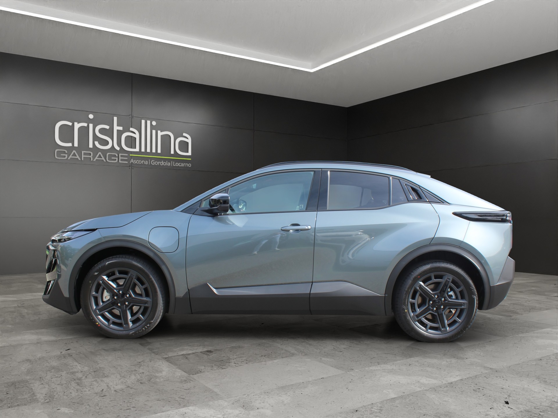 SUBARU Uncharted eV Classic AWD-showroom-element-1