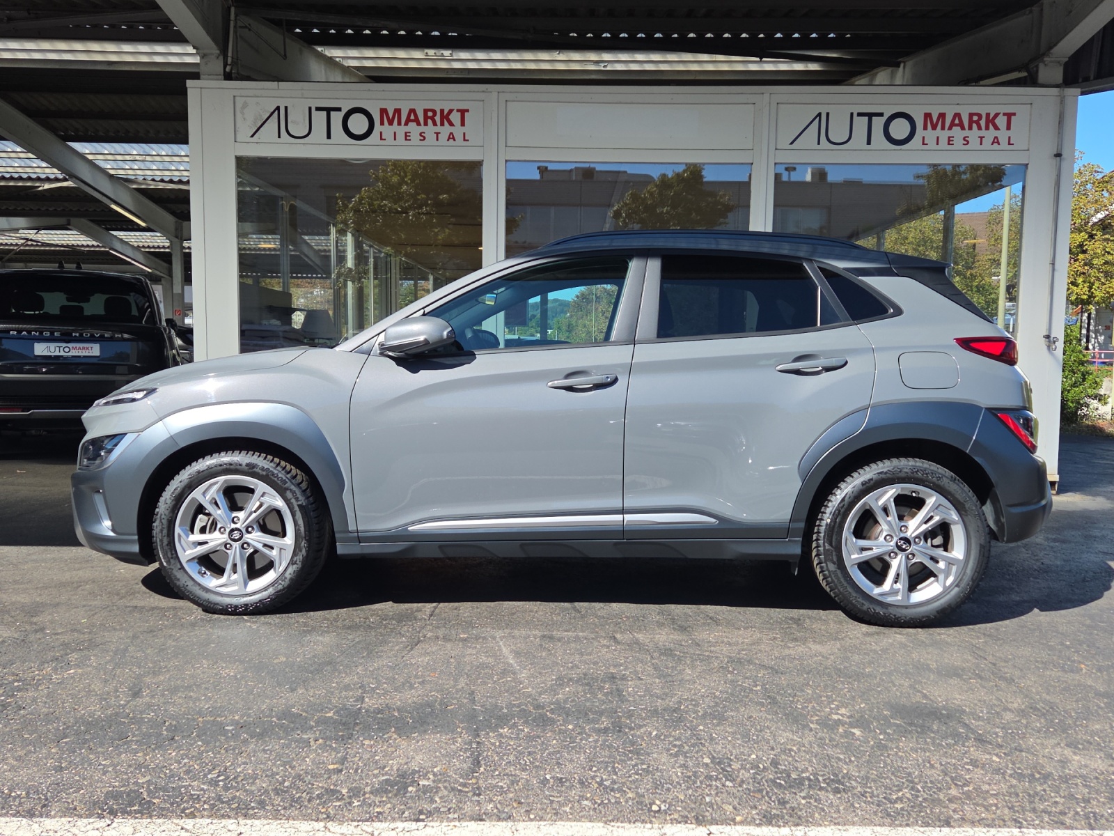 HYUNDAI Kona 1.6 T-GDi Amplia 4WD DCT-showroom-element-2