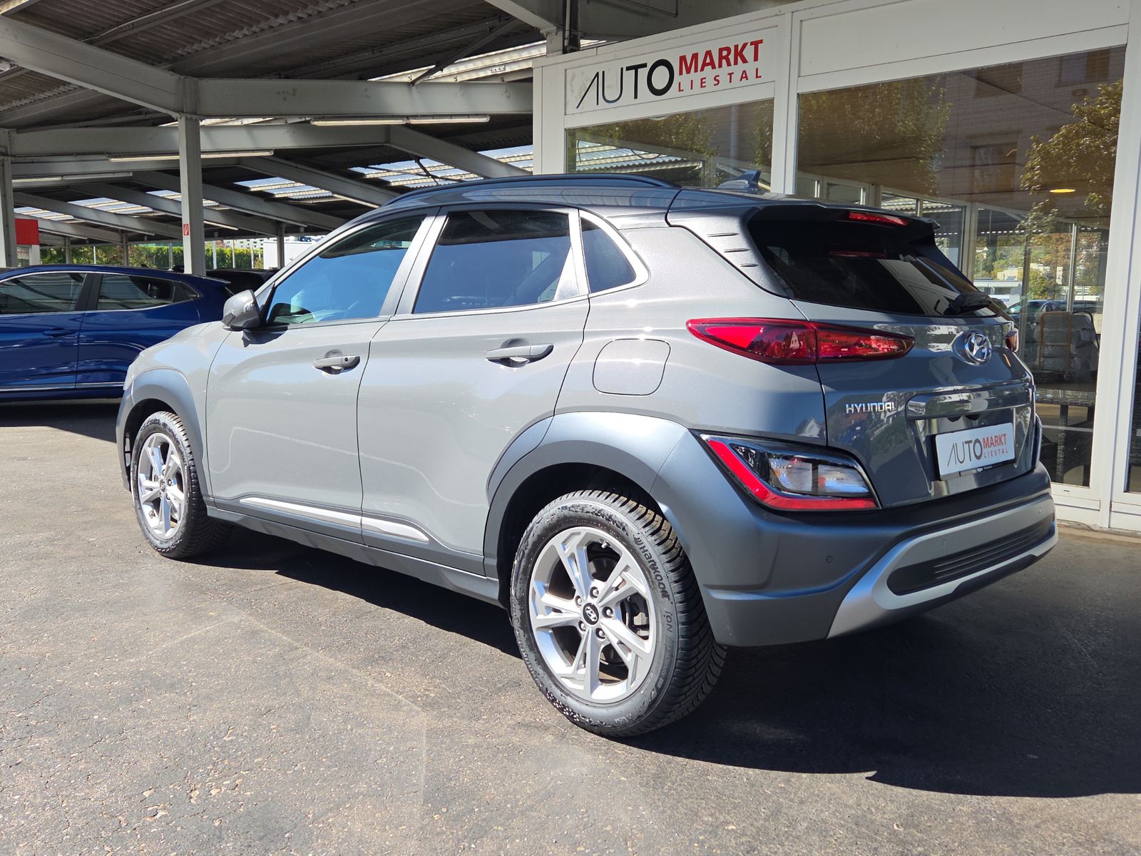 HYUNDAI Kona 1.6 T-GDi Amplia 4WD DCT-showroom-element-1