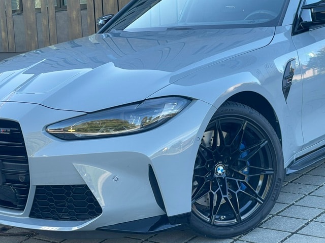 BMW M3 Touring xDrive Competition M-showroom-element-3