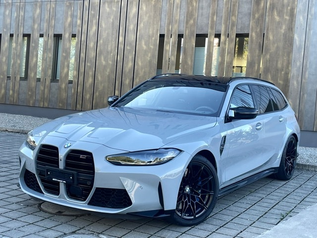 BMW M3 Touring xDrive Competition M-showroom-element-1