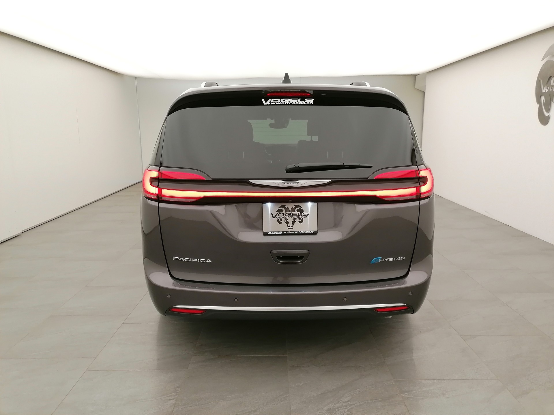 CHRYSLER Pacifica Pinnacle 3.6l Plug-In-Hybrid-image-4