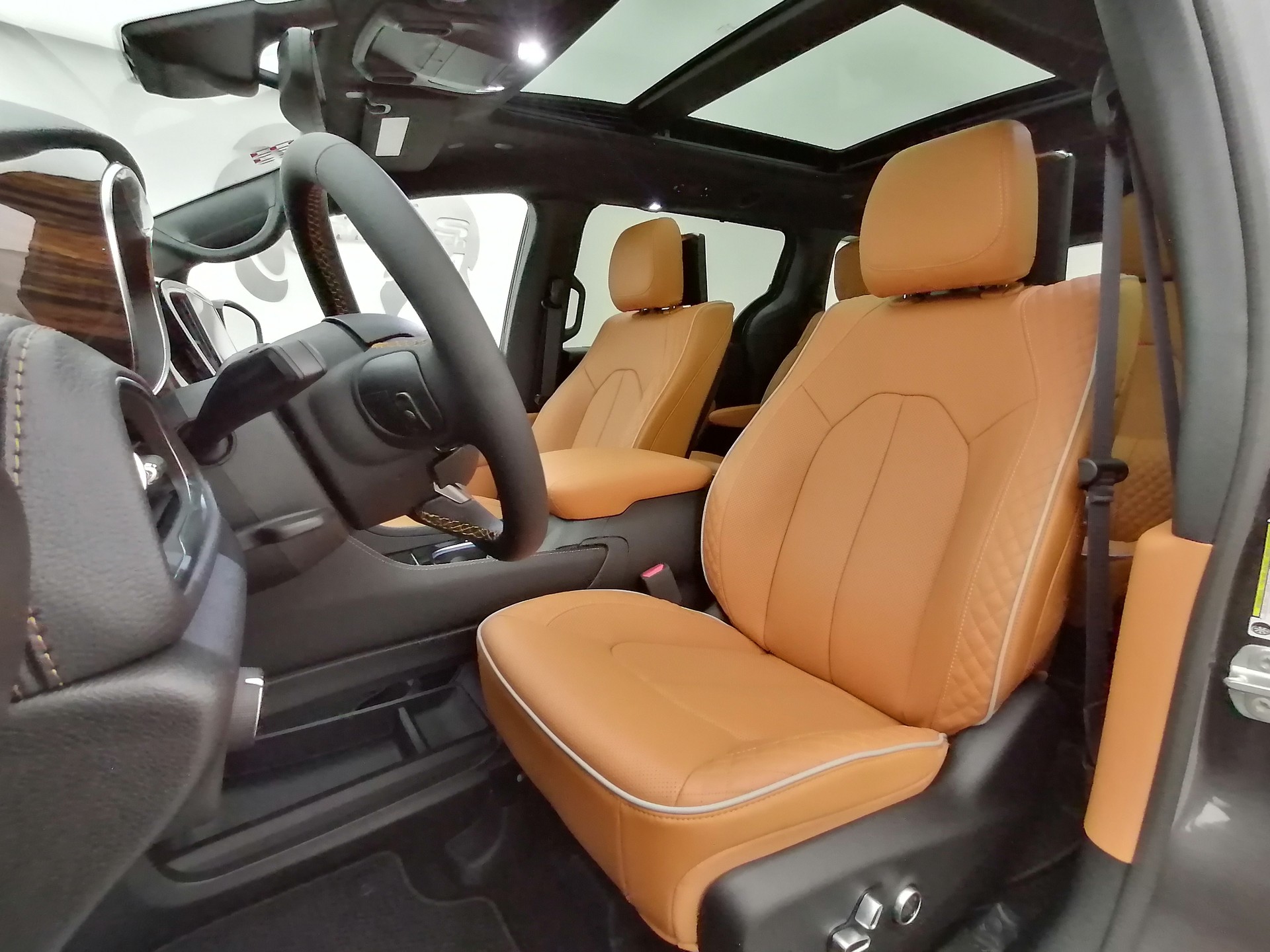 CHRYSLER Pacifica Pinnacle 3.6l Plug-In-Hybrid-image-7