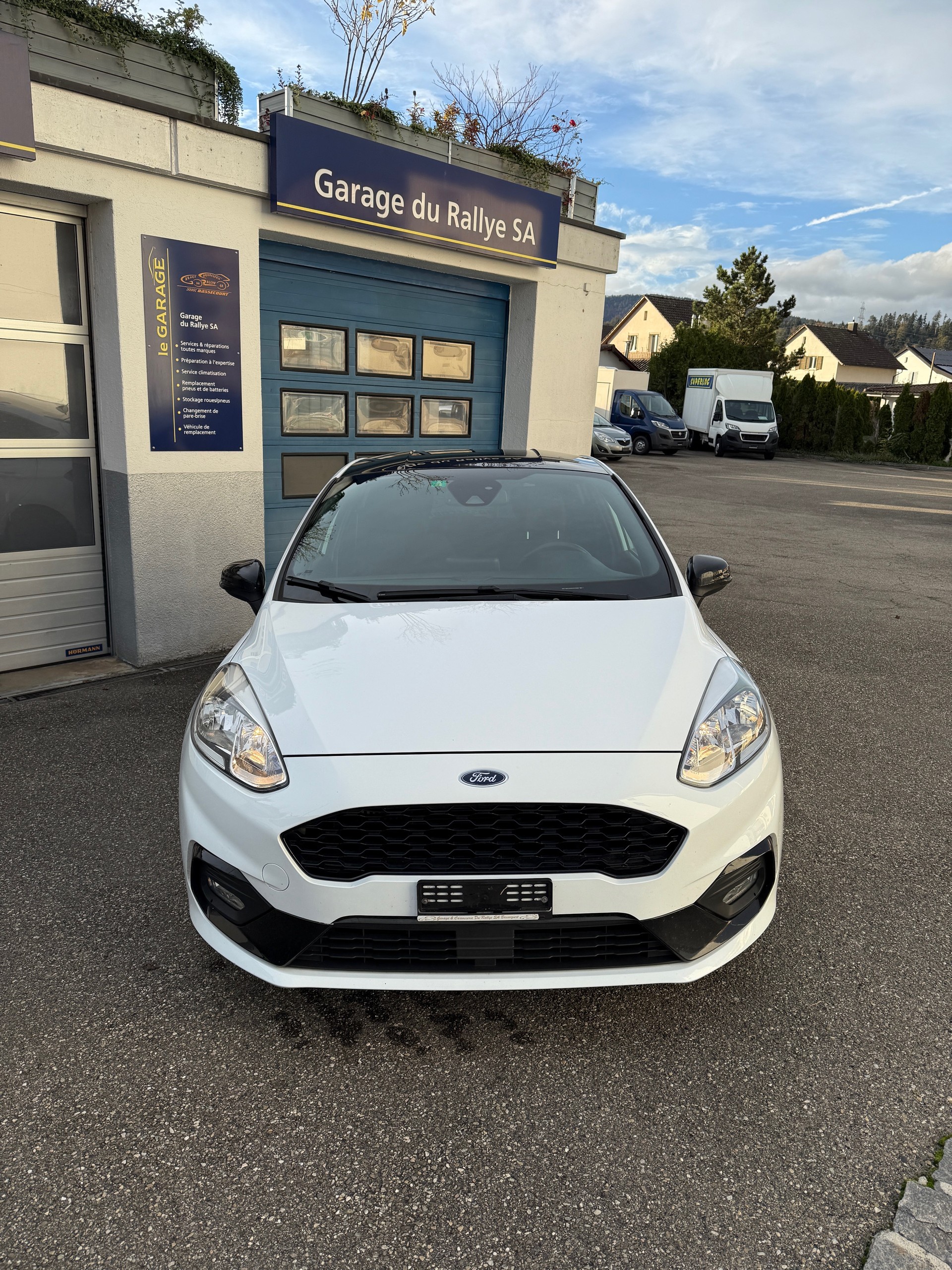 FORD Fiesta 1.0 SCTi ST Line-image-4