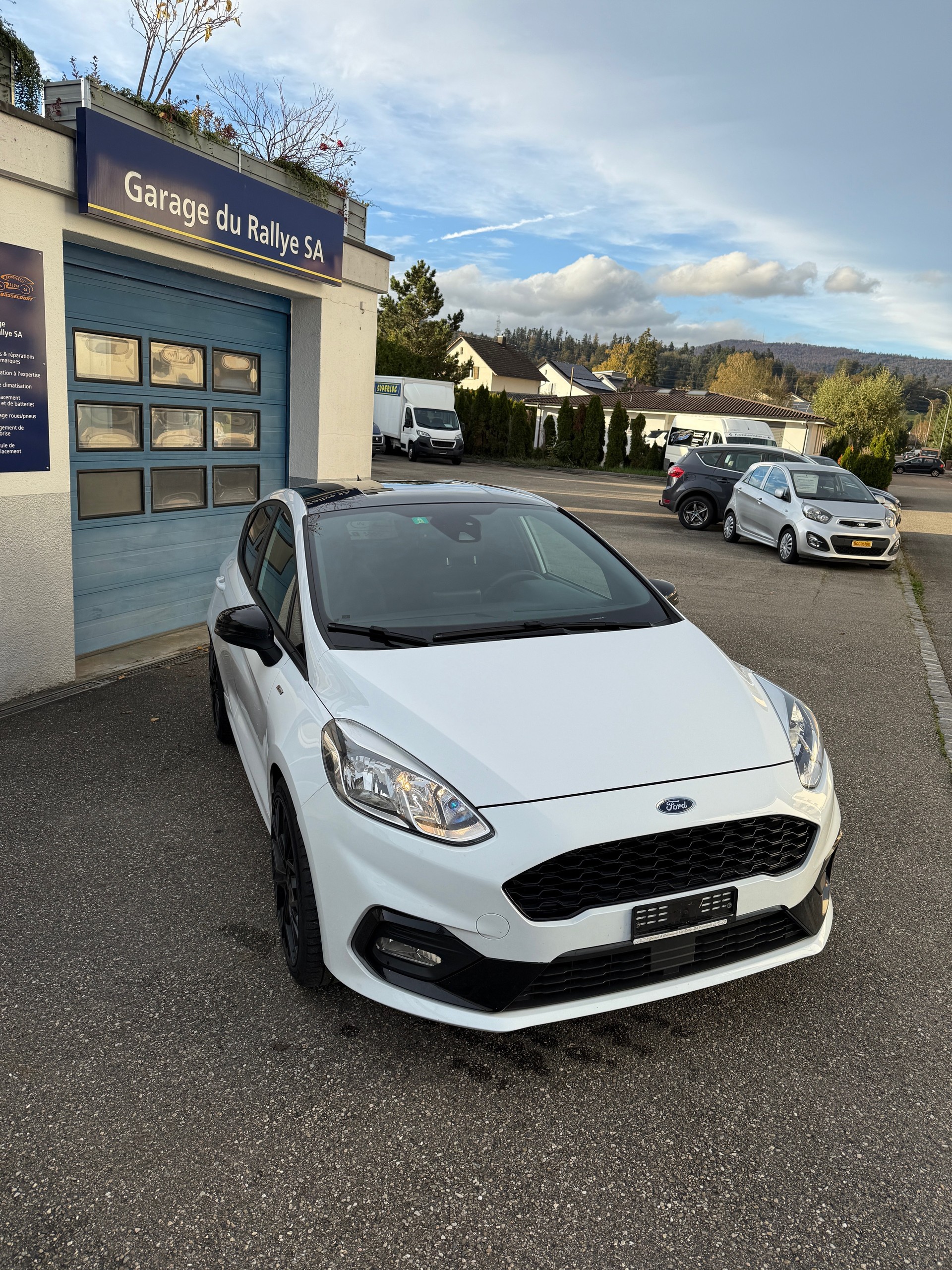 FORD Fiesta 1.0 SCTi ST Line-image-3