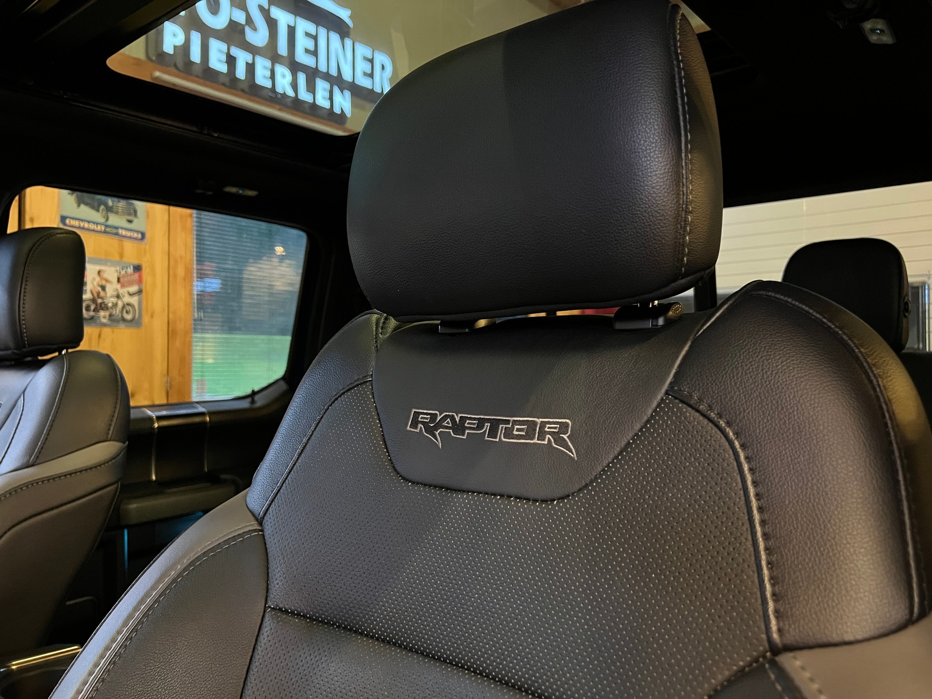 FORD F-150 "RAPTOR V6 450 PS" PICK UP. 2017 AB MFK AB SERVICE. 5 PLÄTZER MIT AHK 3500 KG . MIT GARANTIE.-image-13
