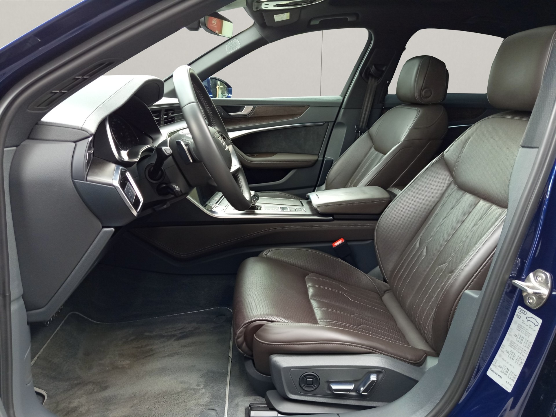 AUDI A6 50 TDI Design quattro tiptronic-image-12