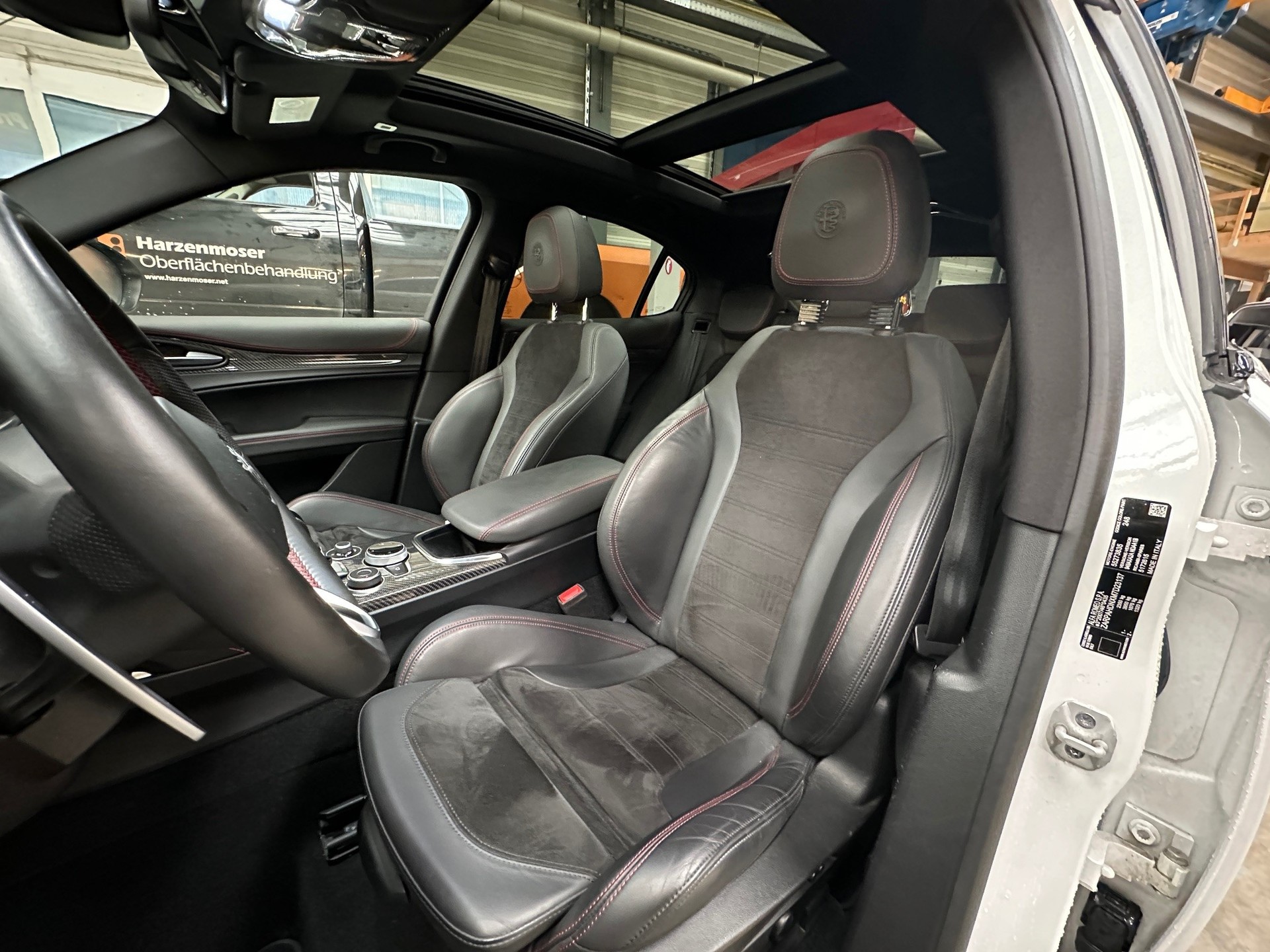 ALFA ROMEO Stelvio 2.0 Veloce TI Q4 Automatic-image-10
