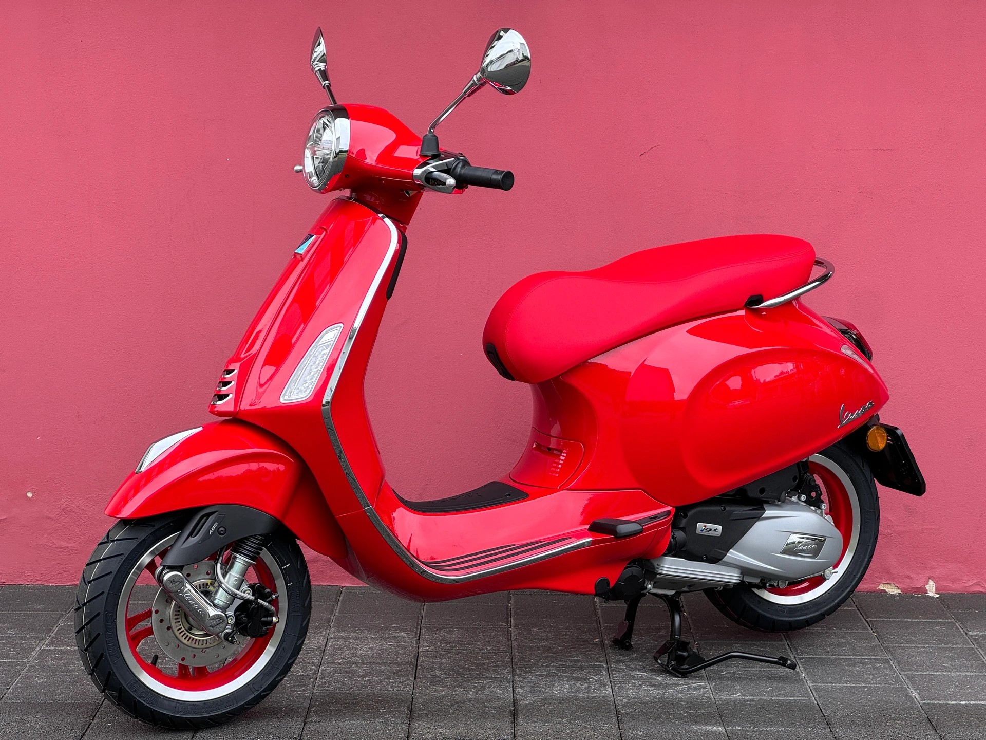 PIAGGIO Vespa 125 Primavera Red-image-5