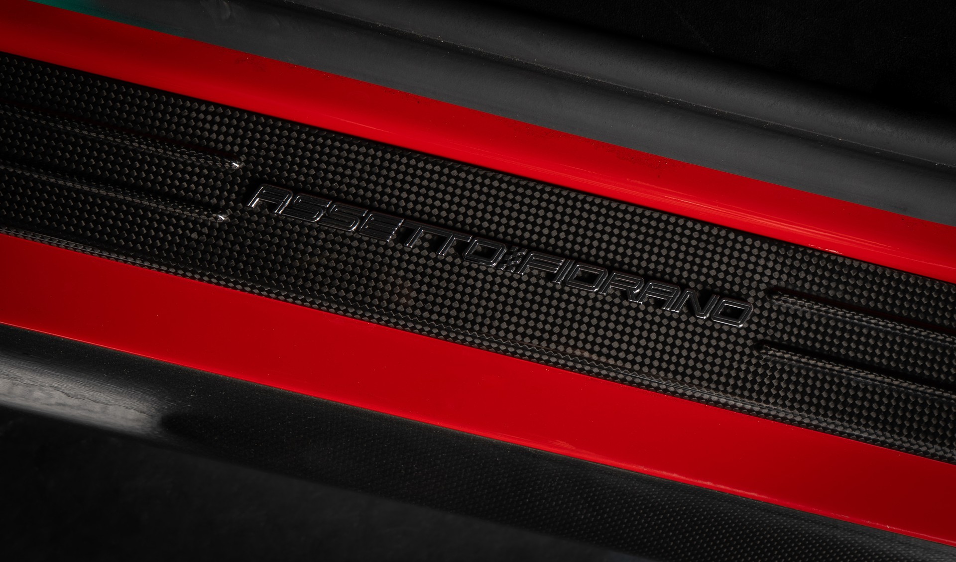 FERRARI SF90 Stradale-image-5