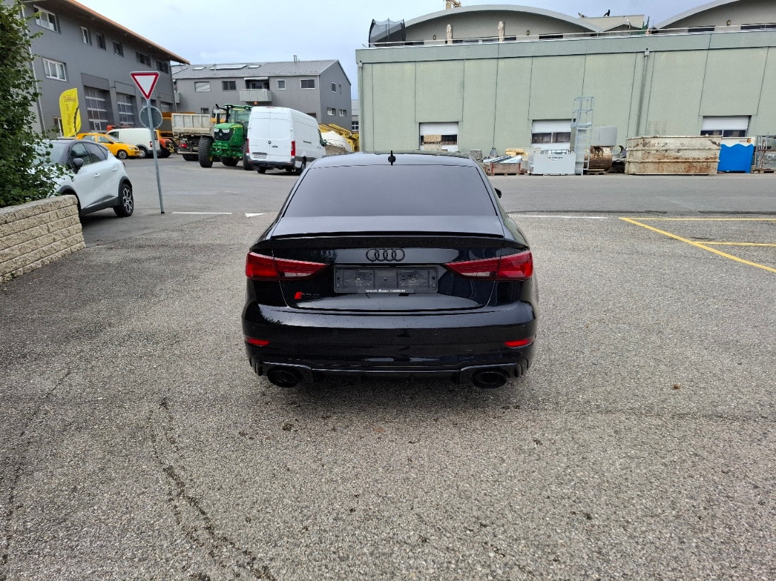 AUDI RS3 Limousine 2.5 TSI quattro S-tronic-image-7