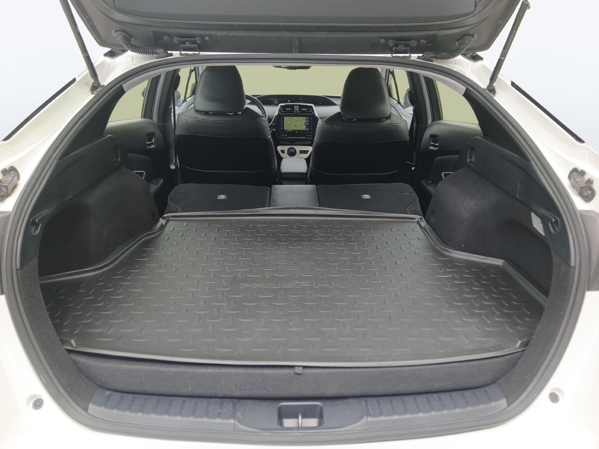 TOYOTA Prius 1.8 VVTi HSD Plug-In Premium-image-12