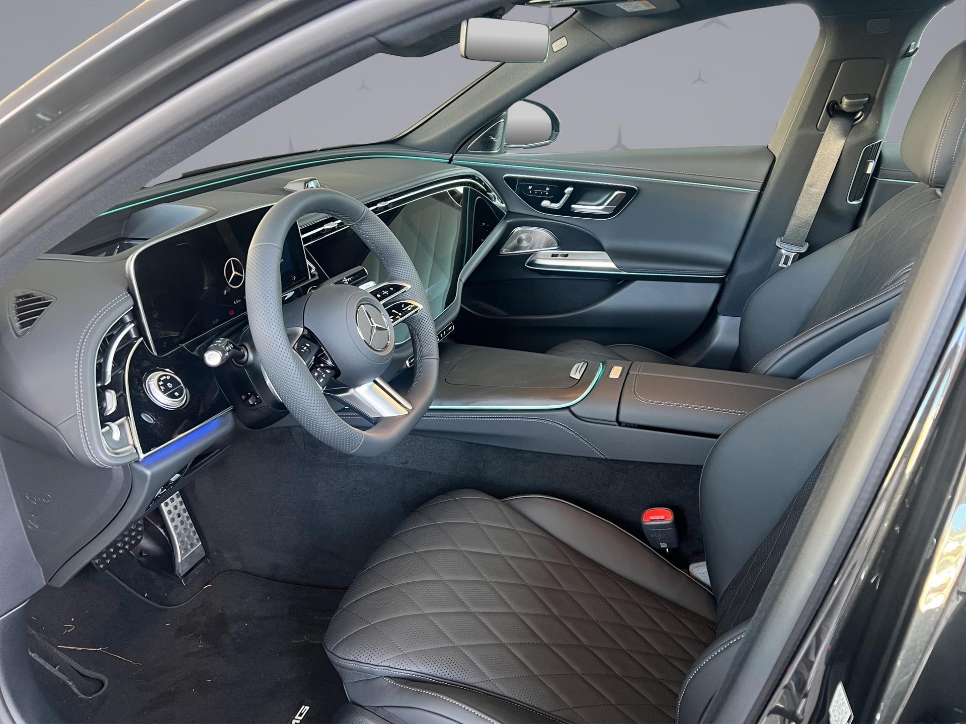 MERCEDES-BENZ E 220 d AMG Line 4matic Kombi-image-7