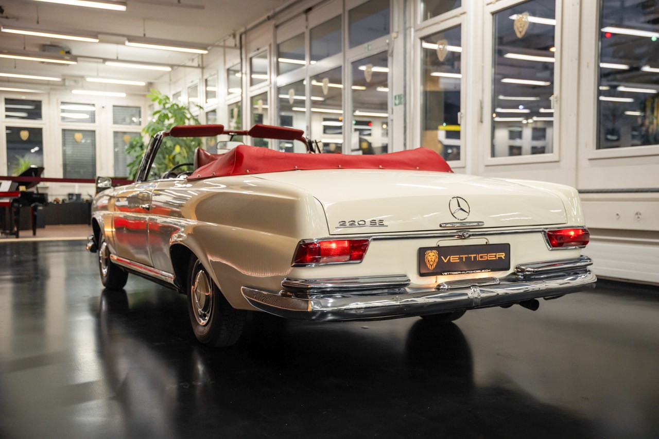 MERCEDES-BENZ 220 SE/b-image-4