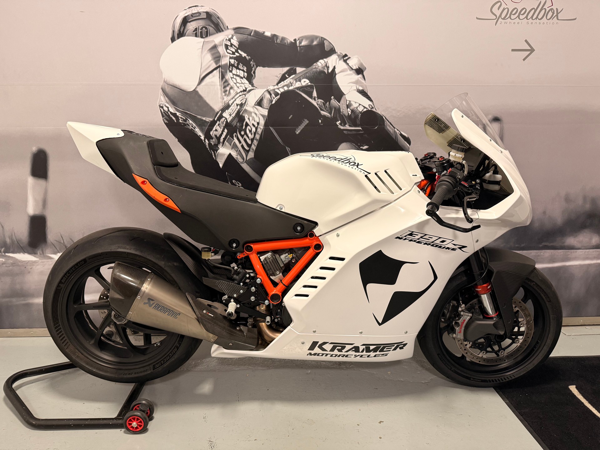 KTM 1390 Super Duke R EVO-image-1
