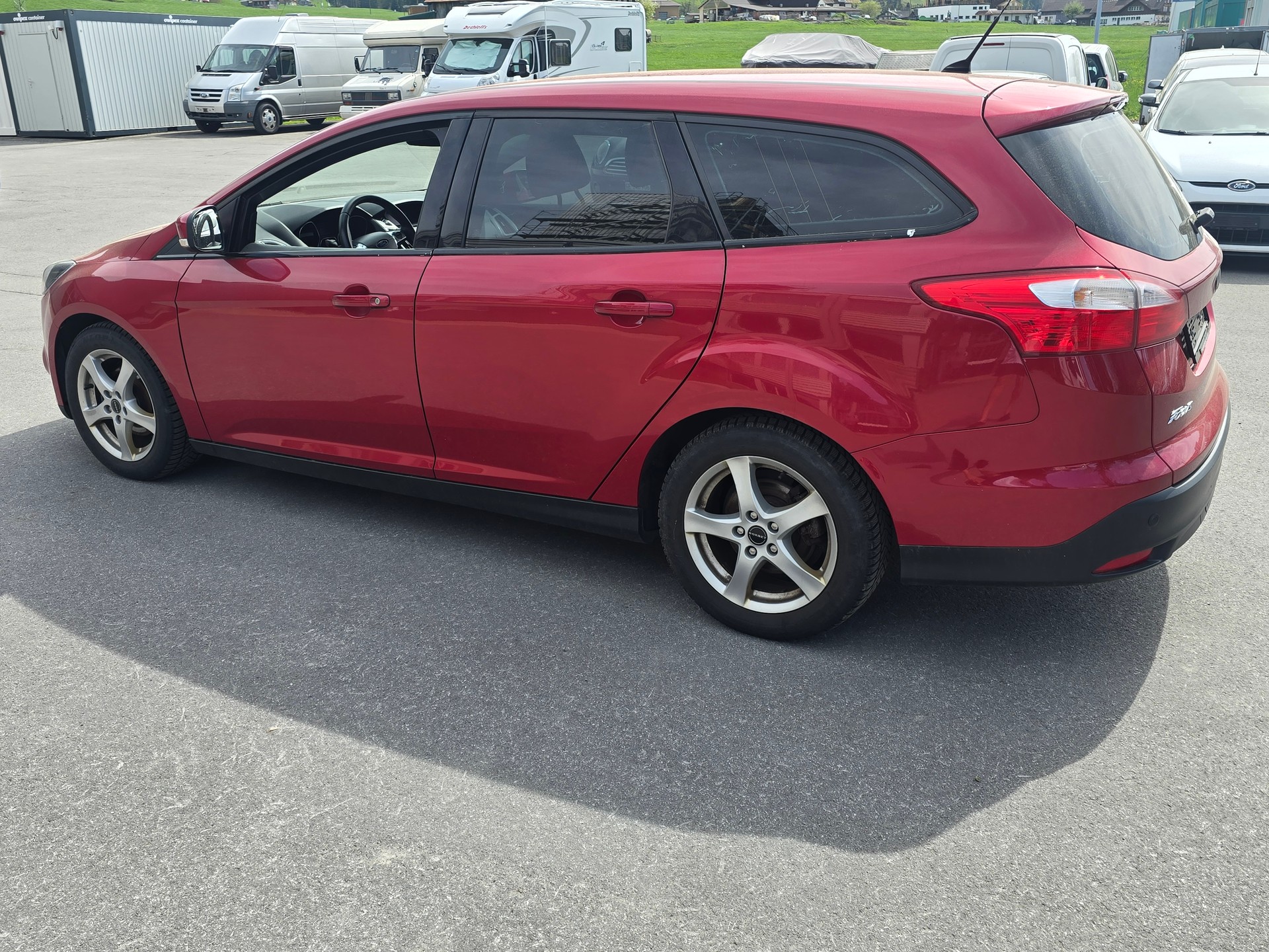 FORD Focus 1.6i VCT Trend PowerShift-image-4
