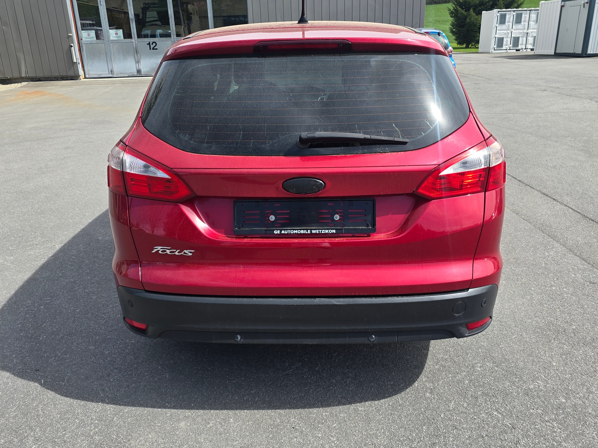 FORD Focus 1.6i VCT Trend PowerShift-image-2
