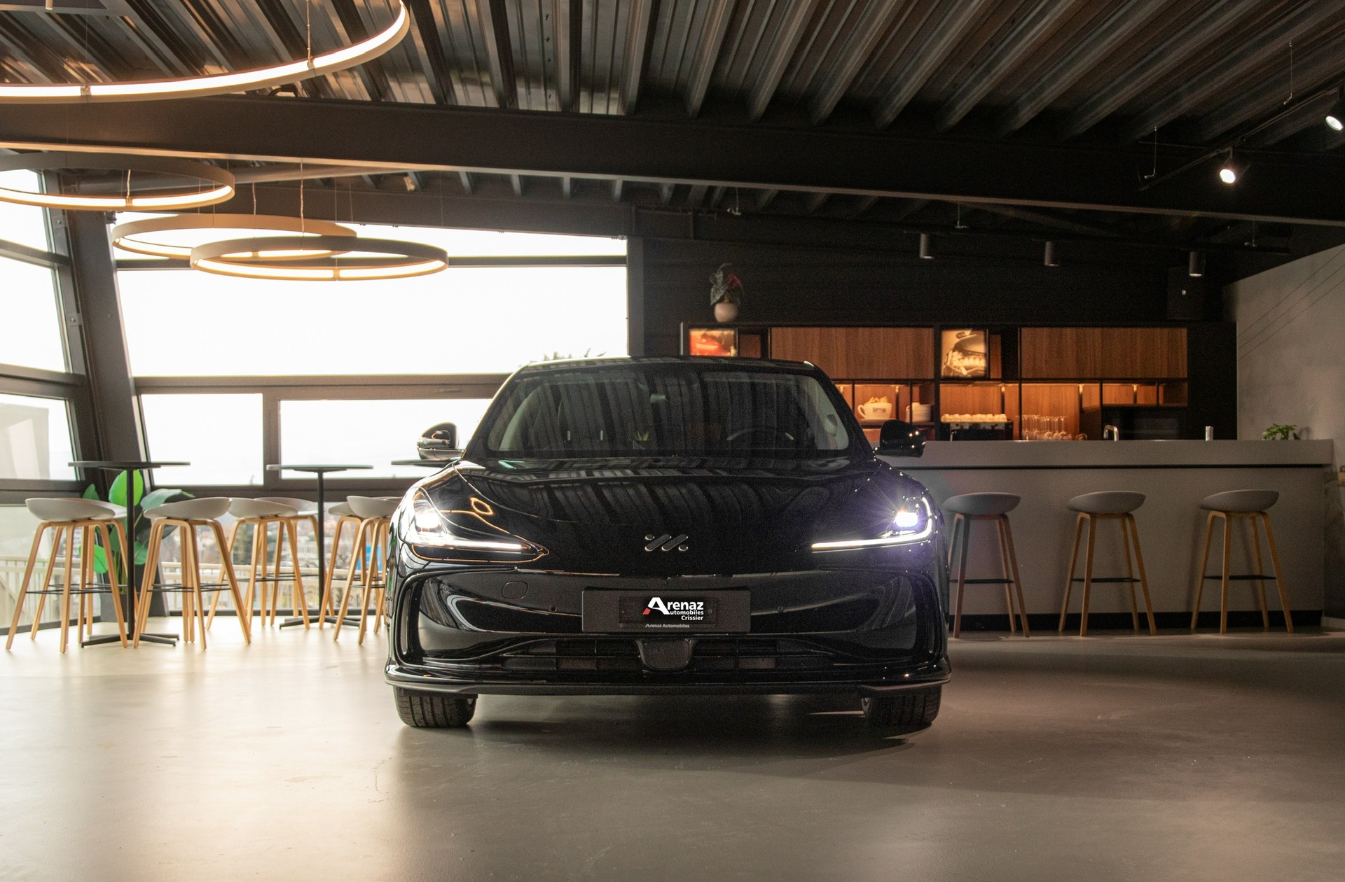 MG IM5 100kWh Performance 19-showroom-element-3