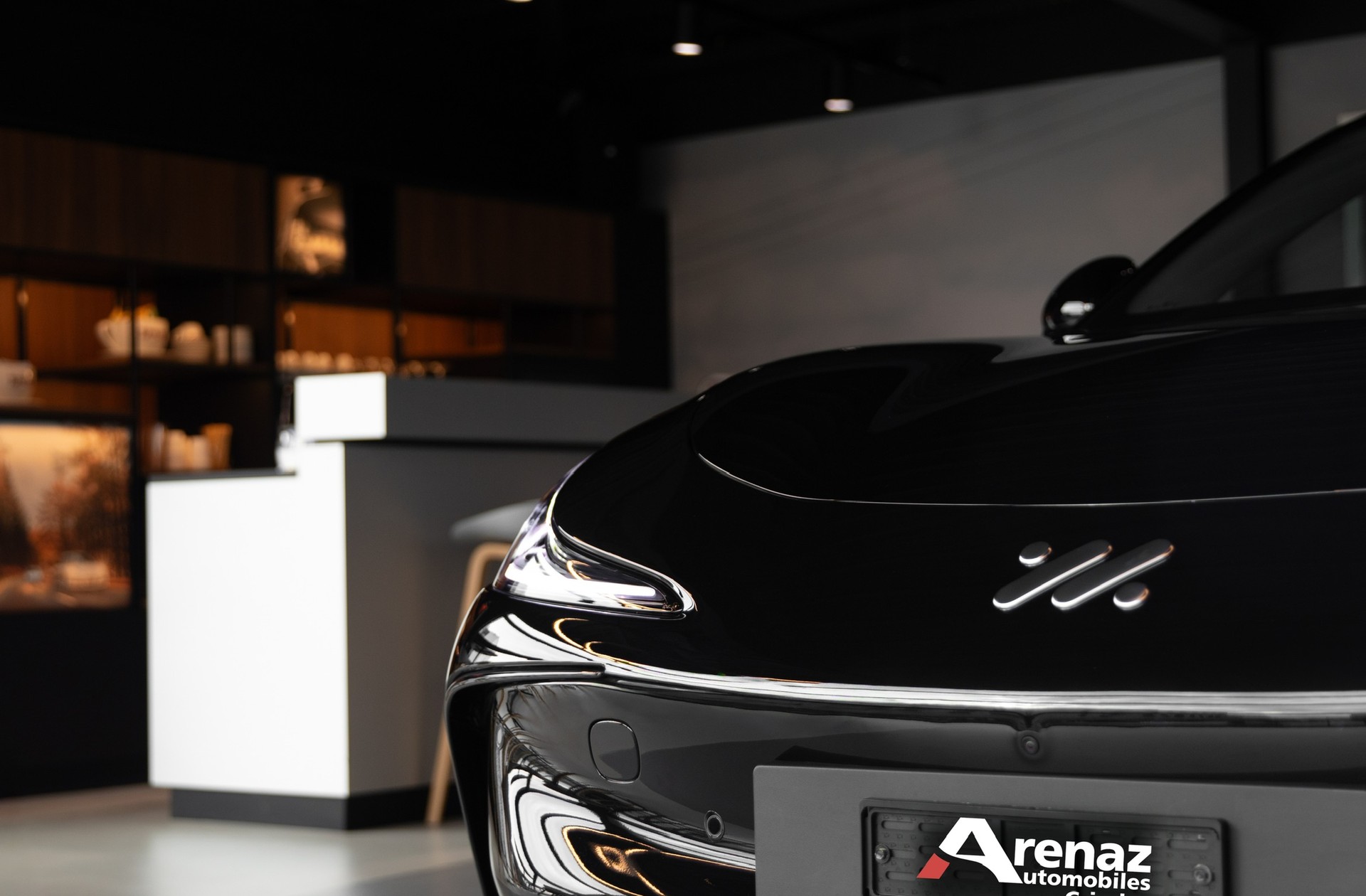 MG IM5 100kWh Performance 19-showroom-element-1
