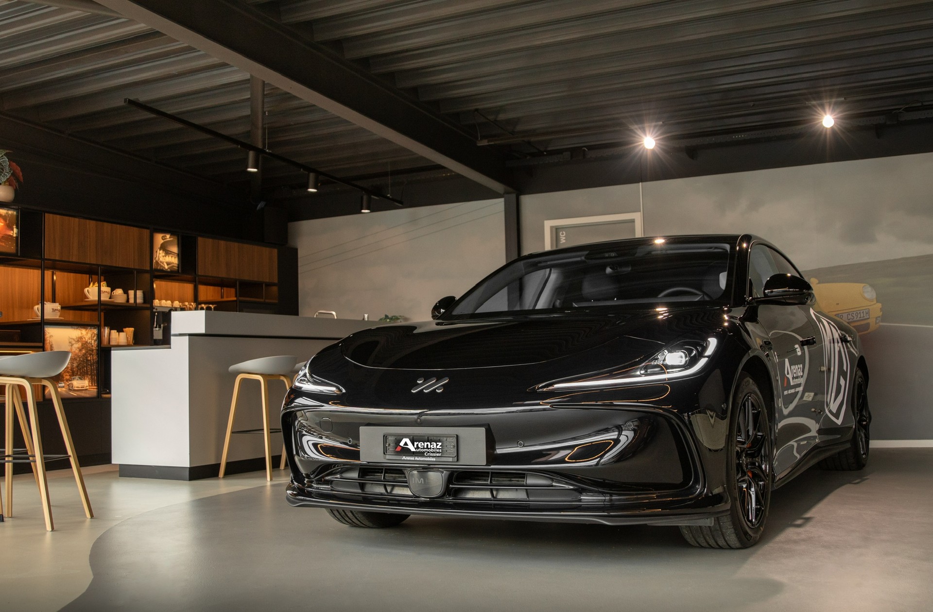 MG IM5 100kWh Performance 19-showroom-element-2