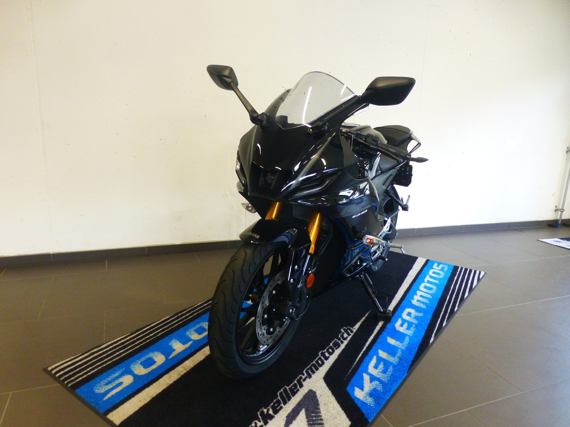 YAMAHA YZF-R 125 ABS Modell 2026-image-15