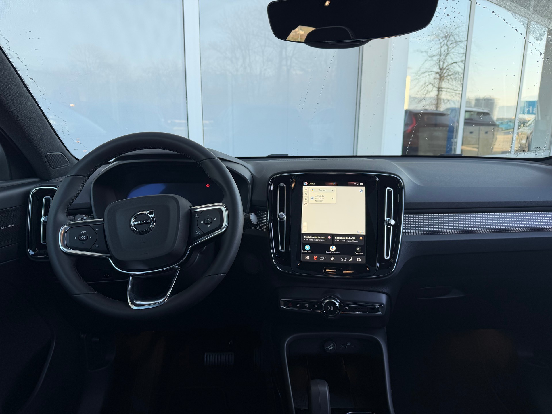 VOLVO EC40 Twin Motor AWD Ultra XCENTRIC-image-9