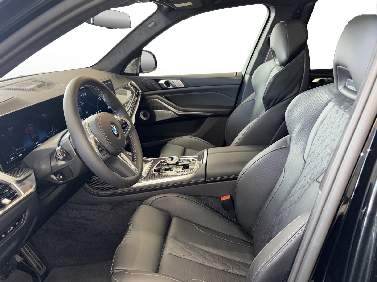 BMW X7 M60i-image-9