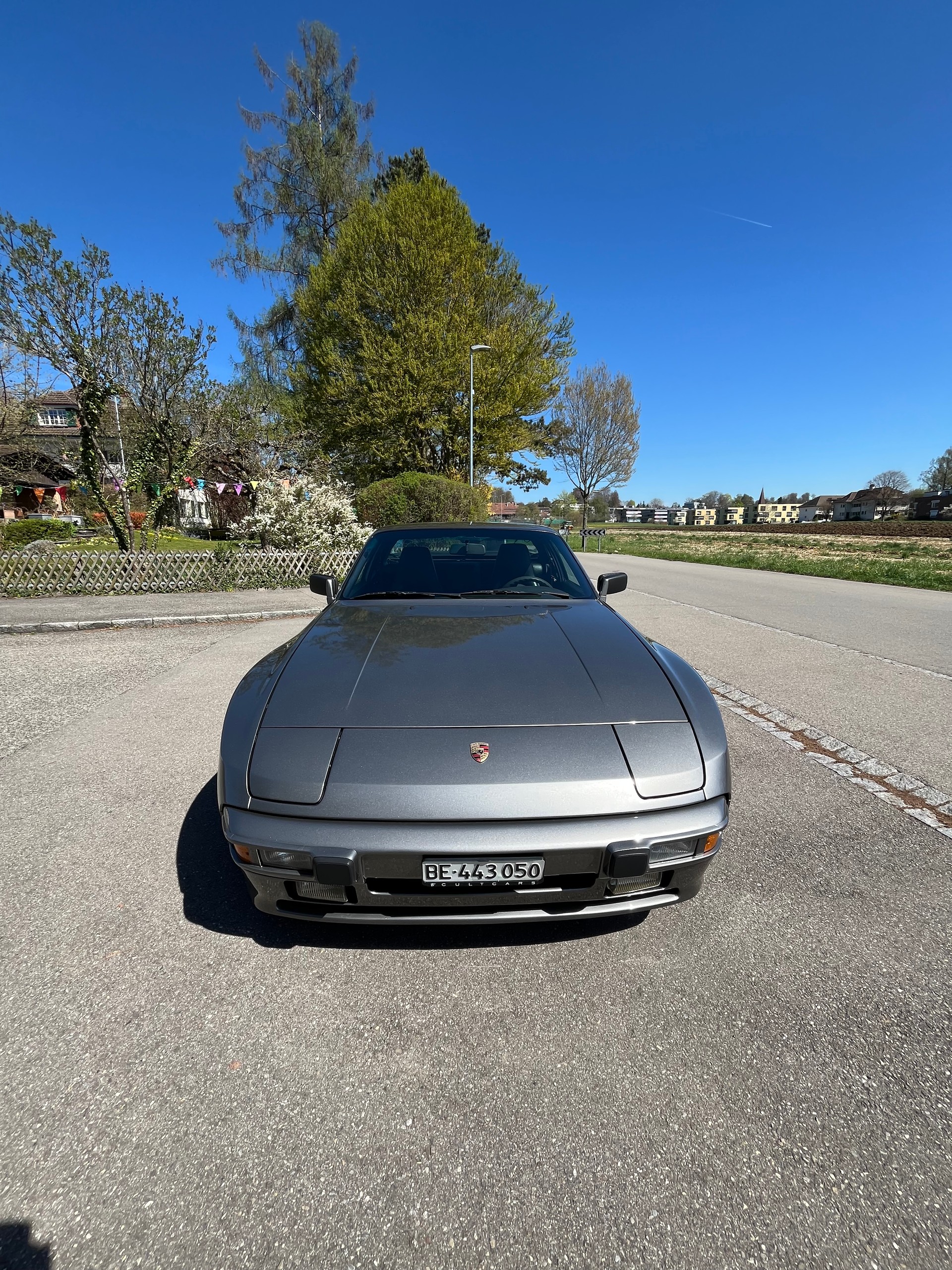 PORSCHE 944 Targa-image-1