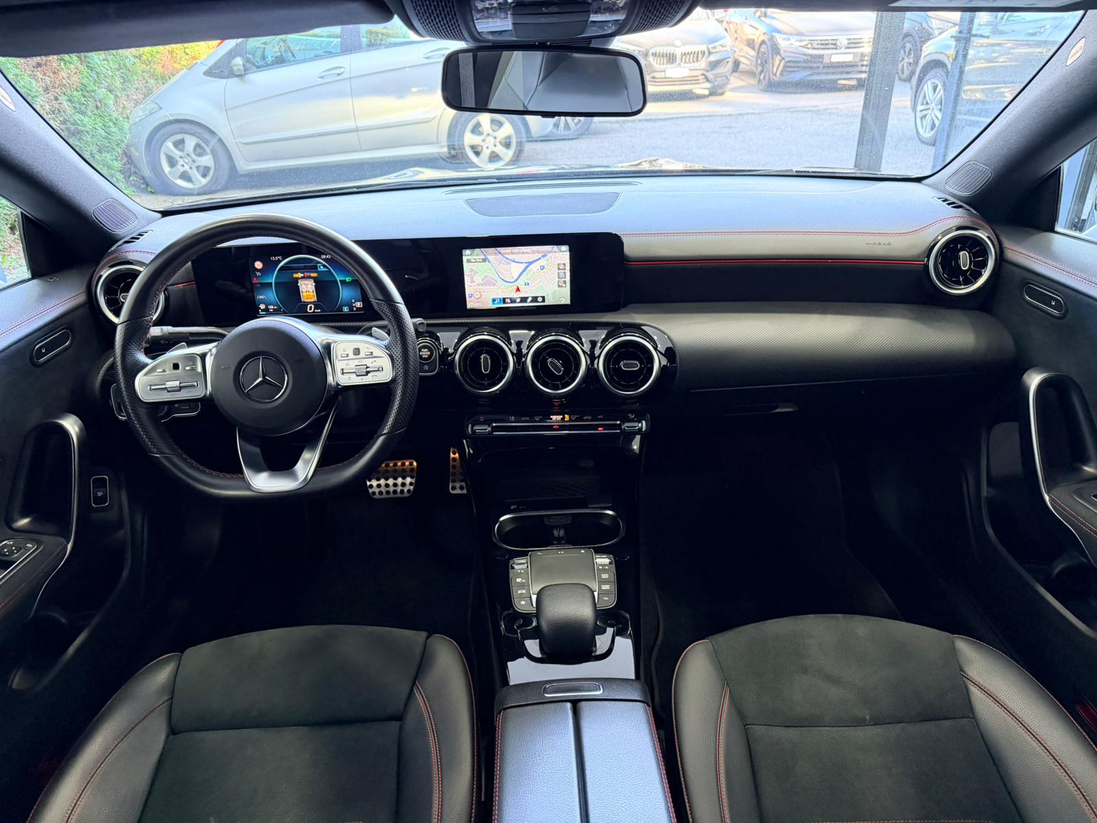 MERCEDES-BENZ CLA 180 AMG Line 7G-DCT | Ab MFK | 2 Jahre Garantie |-image-8